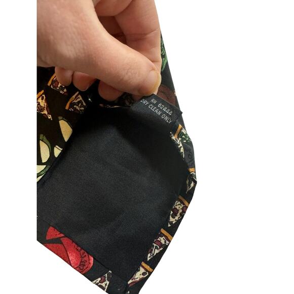 Nicole Miller Pizza Toppings Mushrooms Olives Bell Peppers Tomatoes Necktie Silk - Picture 6 of 7